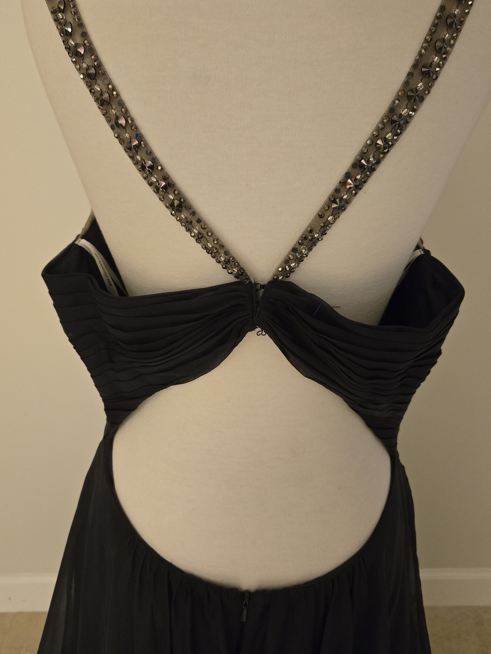 Alyce Paris Black Beaded-Strap Maxi Gown - Picture 6 of 12